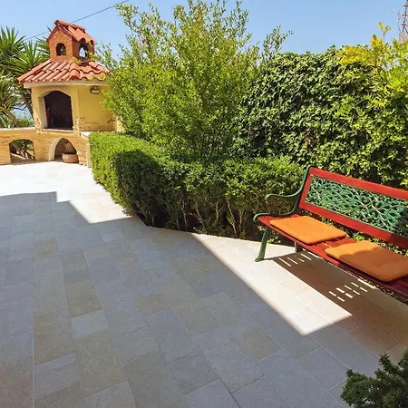 Villa Ana